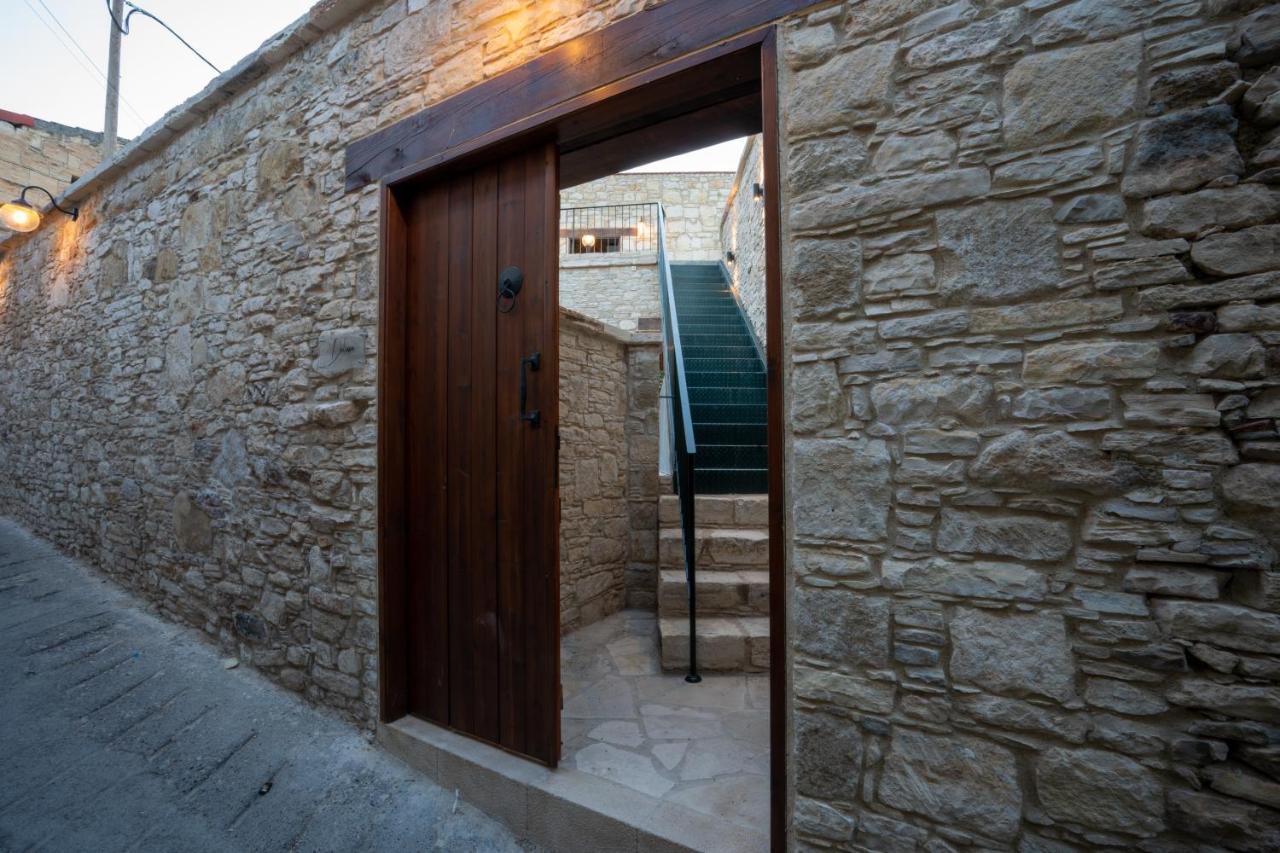 Eidyllio Luxury Suites Omodos Esterno foto