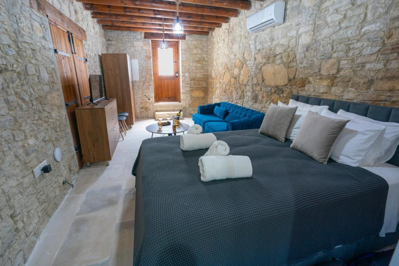 Eidyllio Luxury Suites Omodos Esterno foto